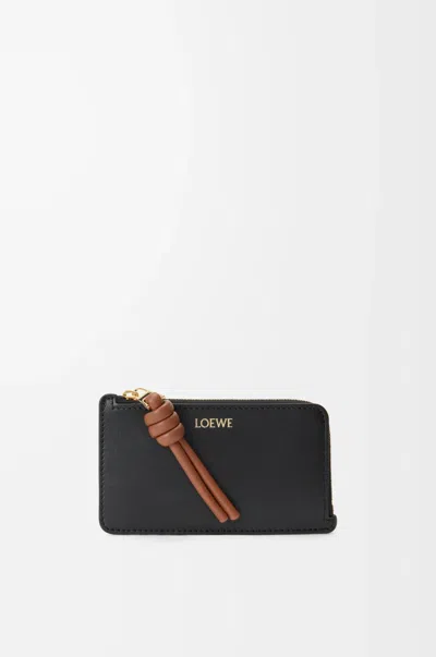 Loewe Porte-cartes Et Monnaie Knot En Cuir Nappa Brillant Pour Femme In Black