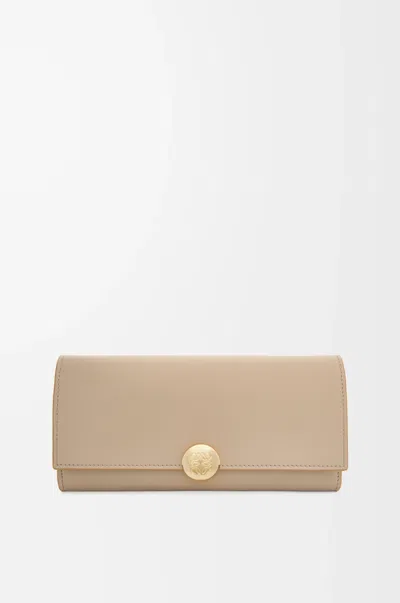 Loewe Portefeuille Continental Pebble En Cuir Nappa Brillant Pour Femme In Brown