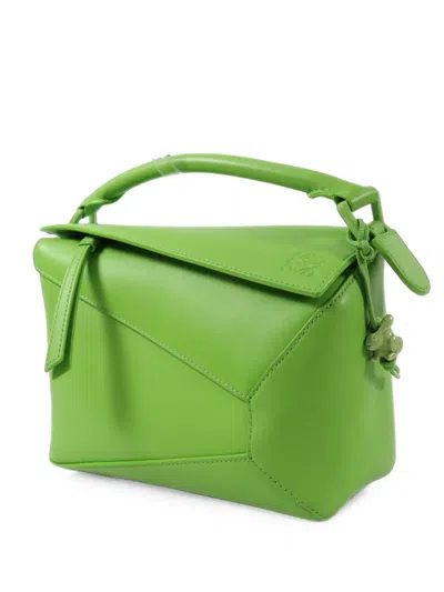 Pre-owned Loewe Puzzle Edge Shoulder Bag In Green