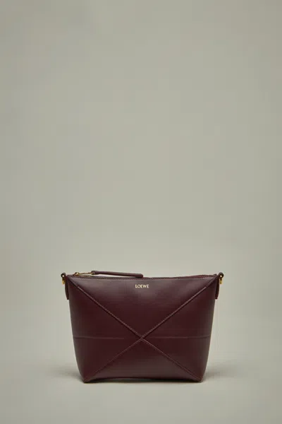 Loewe Puzzle Fold Pouch In Burgundy