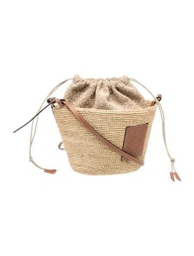 Pre-owned Loewe Raffia Basket In Neutral