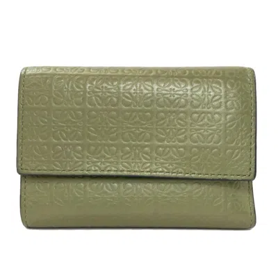 Pre-owned Loewe Repeat Green Leather Wallet (tri-fold) ()