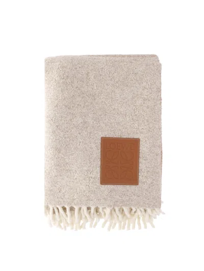 Loewe Reversible Logo Blanket In Cream
