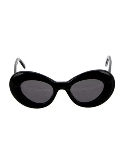 Pre-owned Loewe Round Tinted Sunglasses In Black