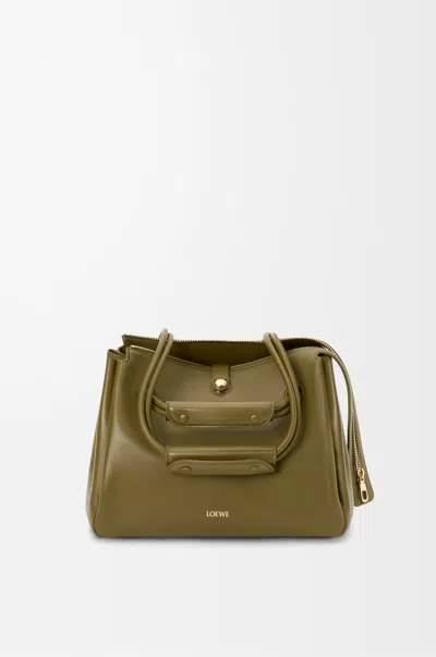 Loewe Sac Madrid Moyen En Cuir Souple Pour Femme In Green
