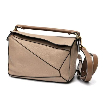 Pre-owned Loewe Sand Shoulder Bag ()