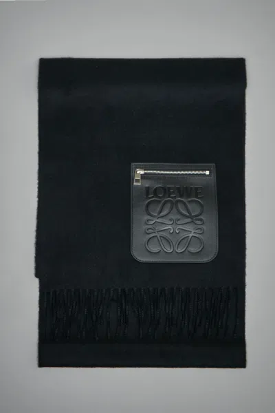 Loewe Scarf In Wool And Cashmere In Black