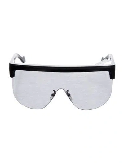 Pre-owned Loewe Shield Mirrored Sunglasses In Black