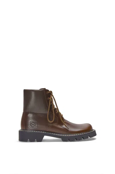 LOEWE SIERRA COMBAT ANKLE BOOT IN VEGETABLE-TANNED CALFSKIN