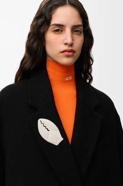 Loewe Small Claw Brooch In Ceramic For Woman In Off White