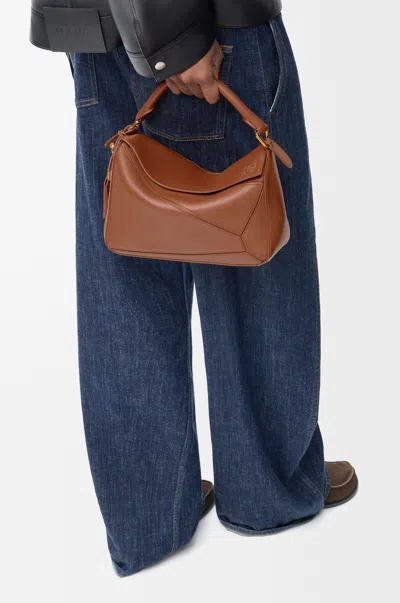 Loewe Small Featherlight Puzzle Bag In Nappa Lambskin For Woman In Brown