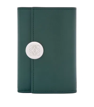 Loewe Small Leather Pebble Wallet In Green