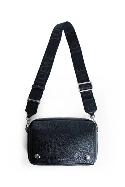 Loewe Small Pebble Messenger Bag In Black