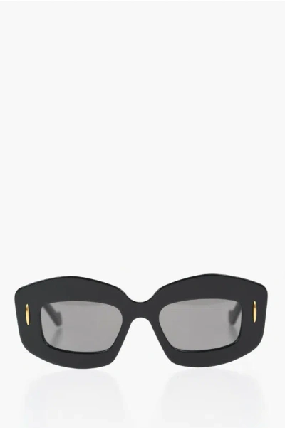 Loewe Solid Color Sunglasses With Golden Details In Black