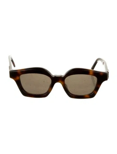 Pre-owned Loewe Square Tinted Sunglasses In Brown