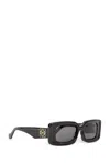 Loewe Grey Rectangular Ladies Sunglasses Lw40101i 01a 46 In Black