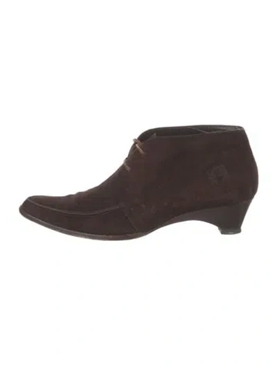 Pre-owned Loewe Suede Pumps In Brown