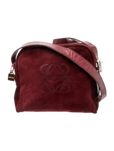 Pre-owned Loewe Suede Shoulder Bag In Burgundy