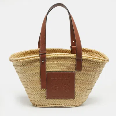 Pre-owned Loewe Tan/natural Palm Leaf And Leather Medium Basket Tote In Brown