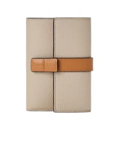 Loewe Vertical Wallet In Light Oats/honey