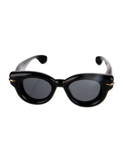 Pre-owned Loewe Wayfarer Tinted Sunglasses In Black
