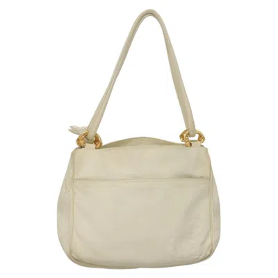 Pre-owned Loewe White Leather Shoulder Bag ()