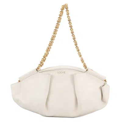 Pre-owned Loewe White Leather Shoulder Bag ()