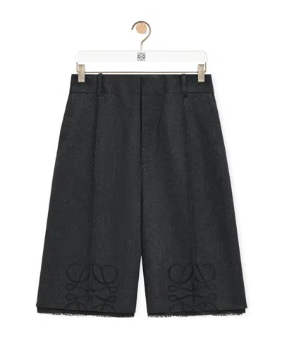 Loewe Wide-leg Wool Cashmere Shorts In Black