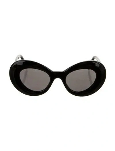 Pre-owned Loewe Wing Cat-eye Sunglasses In Black