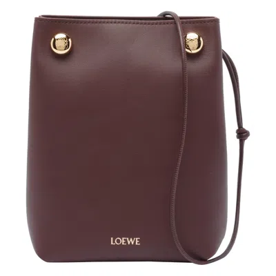 Loewe Women Pebble Pouch In Red