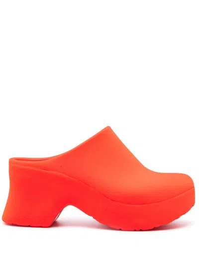 Loewe Women Terra Foam Rubber Clogs In Orange