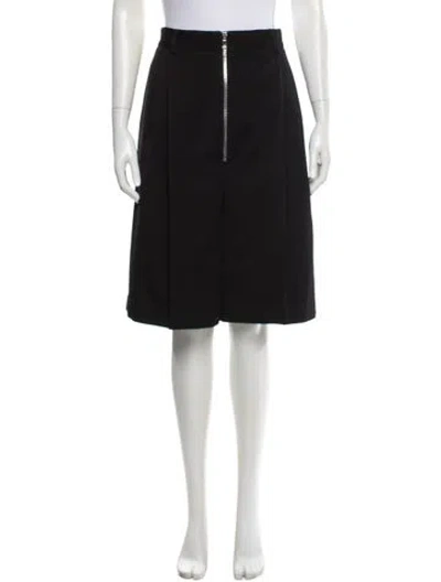 Pre-owned Loewe Wool Knee-length Shorts In Black