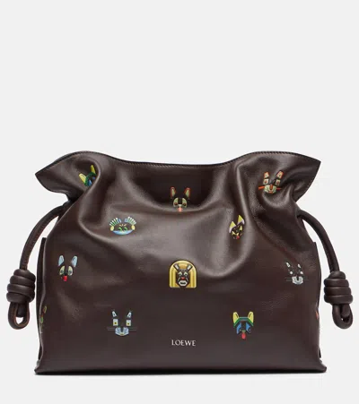 Loewe X Louis Wain Flamenco Medium Clutch In Brown