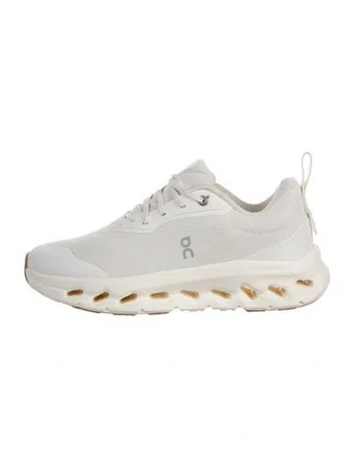 Pre-owned Loewe X On Athletic Sneakers In White