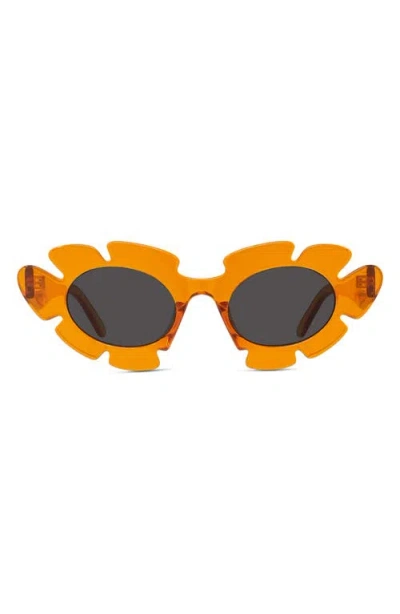 Loewe X Paula's Ibiza Flower 47mm Small Cat Eye Sunglasses In Shiny Orange/smoke