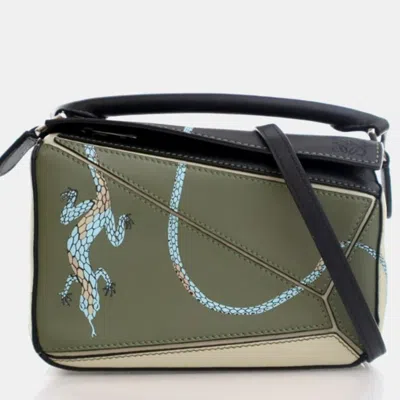 Pre-owned Loewe X Paula's Ibiza Mini Calfskin Lizard Puzzle Bag In Green