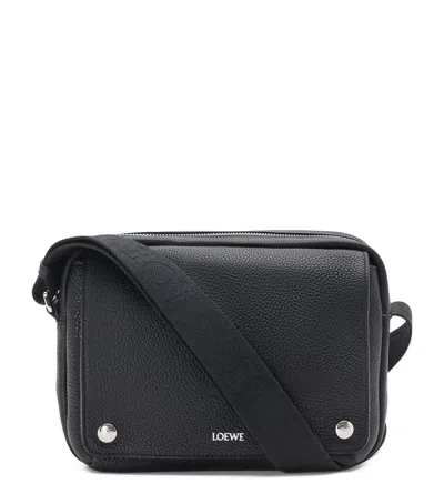 Loewe Xs Leather Pebble Messenger Bag In Black