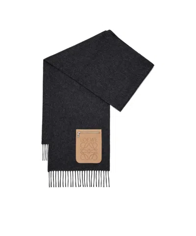Loewe Zip-pocket Fringed Scarf In Black