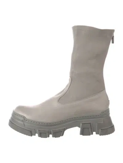 Pre-owned Lofina Leather Boots In Grey