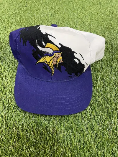 Pre-owned Logo 7 X Logo Athletic Vintage Logo 7 Minnesota Vikings Splash Snapback Hat Cap In White