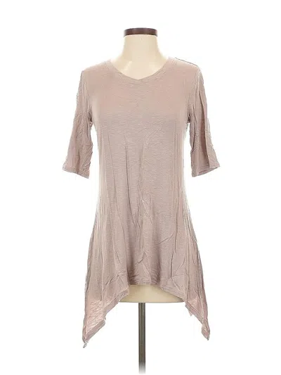 Pre-owned Logo By Lori Goldstein Short Sleeve Top Tan Scoop Neck Tops In Brown