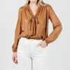 Lola And Sophie Ellie Vegan Shagreen Top In Caramel In Brown