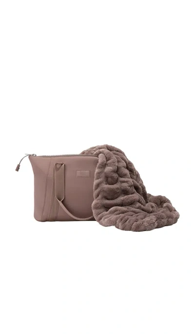 Lola Blankets Lola X Dagne Dover Dune Bundle In Pink