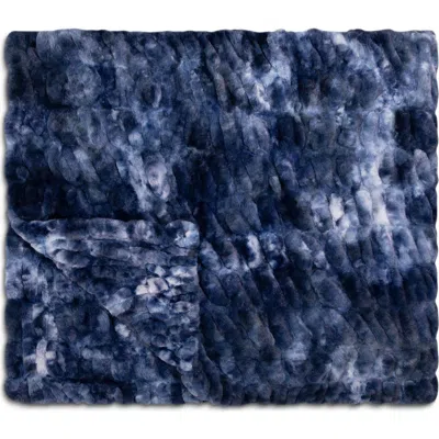 Lola Blankets Original Throw Blanket