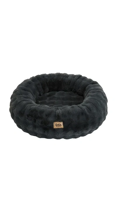 Lola Blankets Small Bubble Round Pet Bed 스몰 버블 라운드 펫 베드 In Black