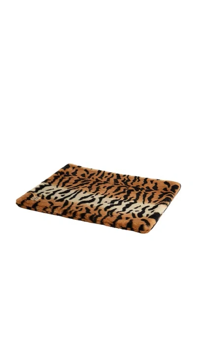 Lola Blankets The Lola Pet Pad In Jungle Tiger