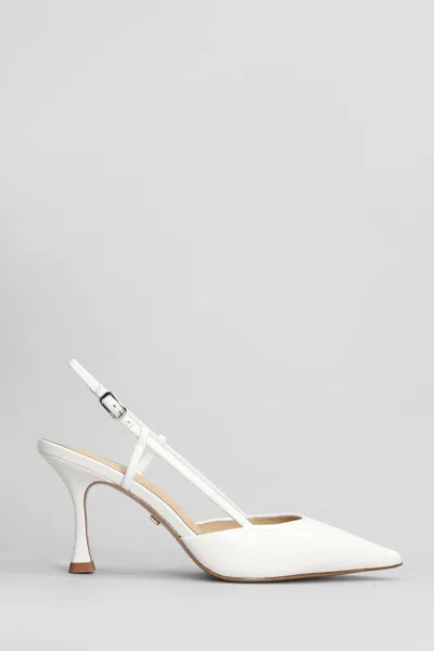 Lola Cruz Carmen Pump 85 Pumps