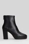 Lola Cruz High Heels Ankle Boots In Black Leather In Black