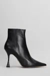 LOLA CRUZ LOLA CRUZ JAZMINE HIGH HEELS ANKLE BOOTS