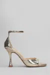 Lola Cruz Kumala 95 Sandals In Platinum Leather In Platinum